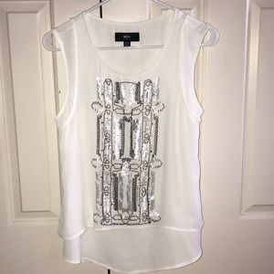 Women’s size xs shirt!